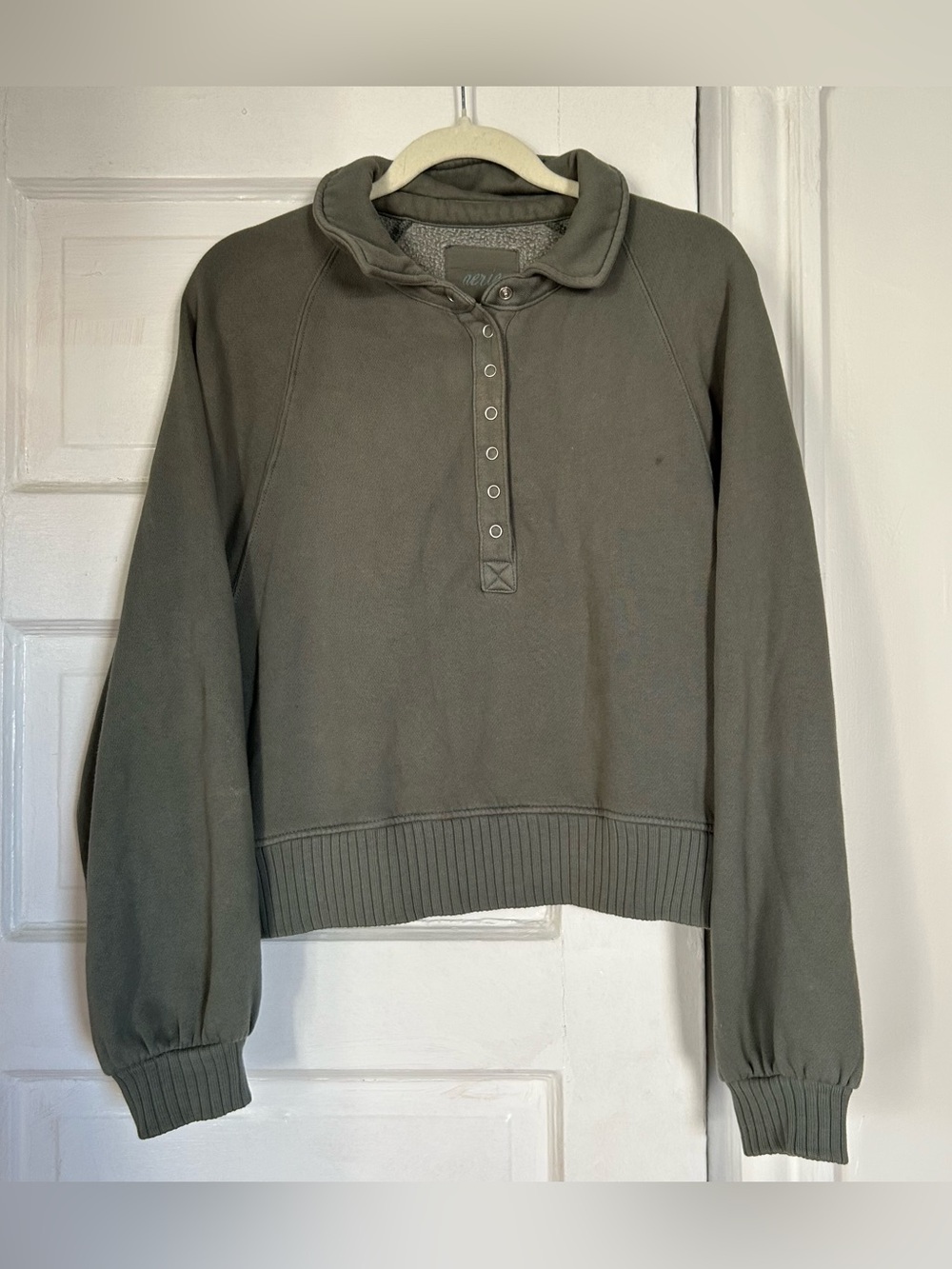 Aerie XS Olive Green Cropped Button Crewneck